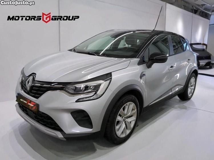 Cinza Usado 2021 Renault Captur Zen SUV | € 16.750 (Preço justo) - Imagem 1/1