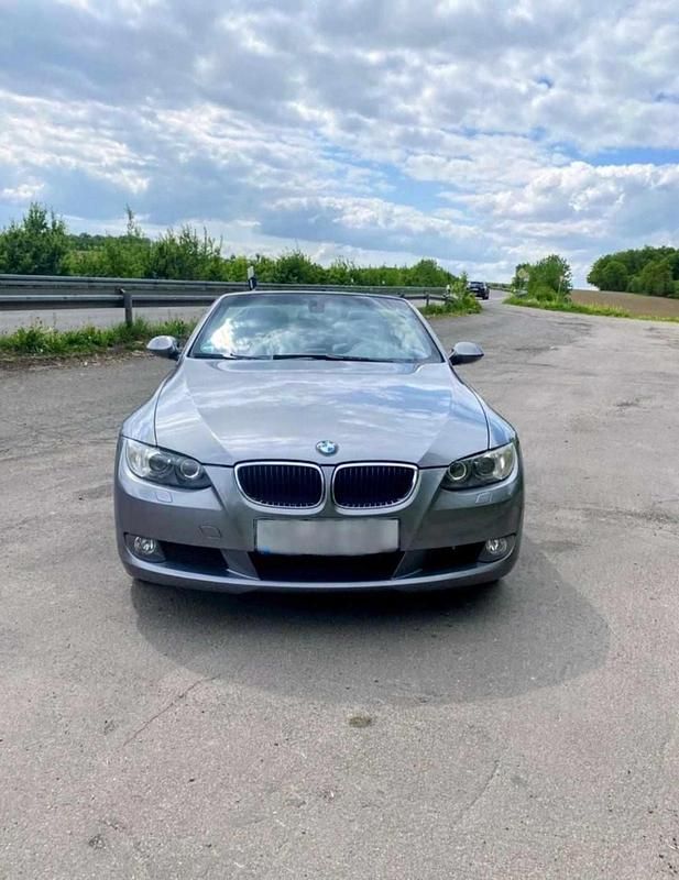 Cinzento Usado 2008 BMW 320 Cabriolet Cabrios | € 15.500 - Imagem 1/4