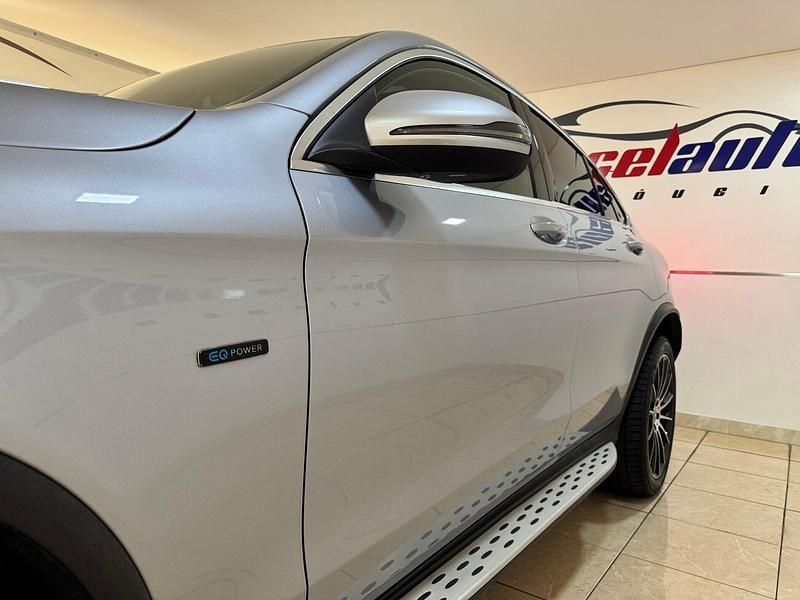 Usado Mercedes GLC300 320 HP (235 kW) 2021 Cinza Coupé