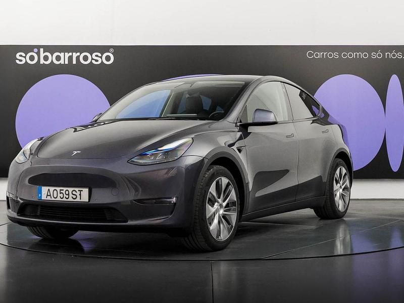 Cinza Usado 2022 Tesla Model Y Long Range AWD SUV | € 38.990 (Preço justo) - Imagem 1/4