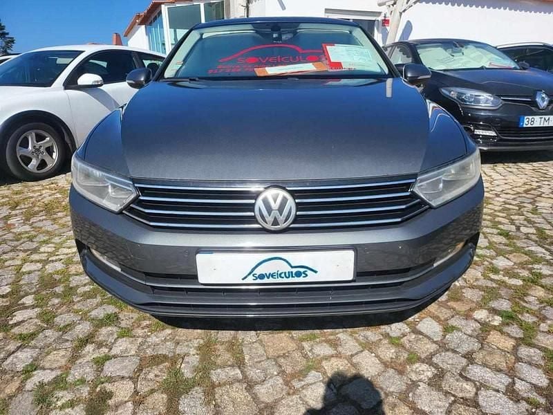 Usado VW Passat 150 HP (110 kW) 2015 Antracite