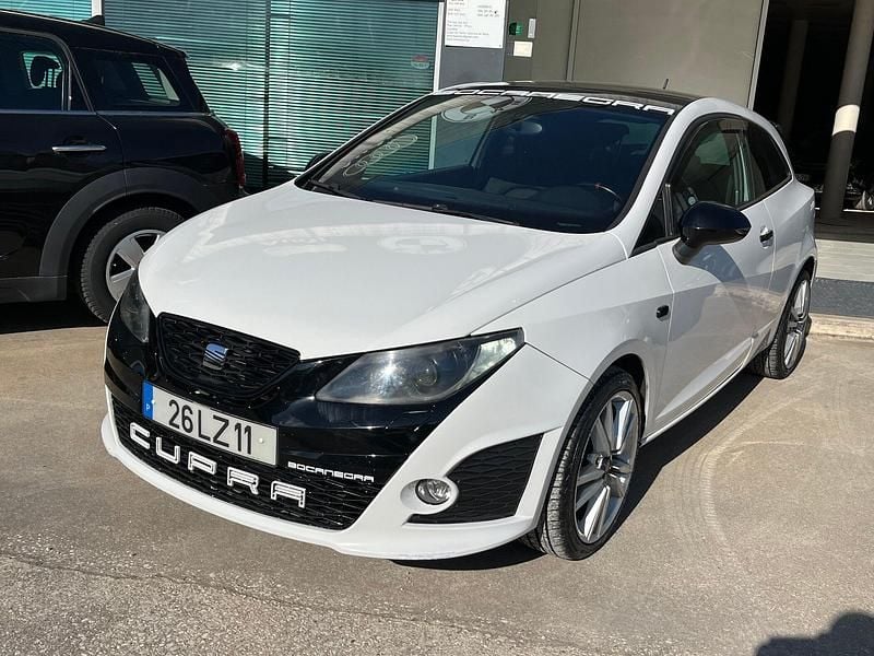 Branco Usado 2011 Cupra Ibiza Citadino | € 12.750 (Preço justo) - Imagem 1/4