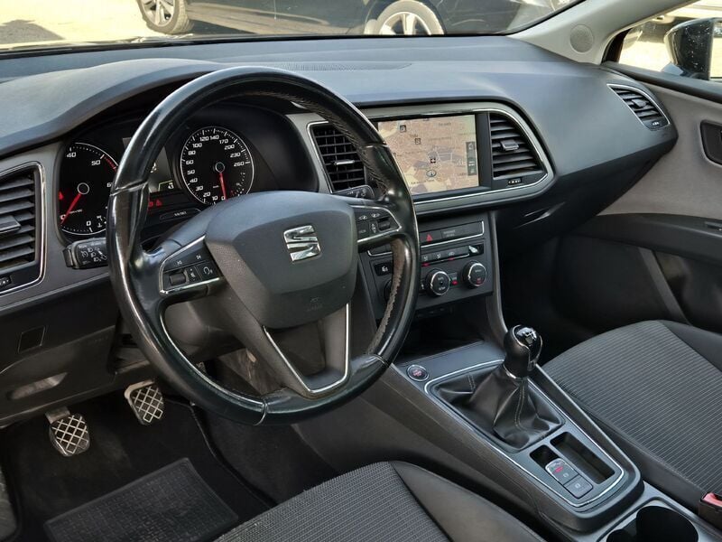 Preto Usado 2018 Seat Leon Style Carrinha | € 14.400 (Preço justo) - Imagem 1/4
