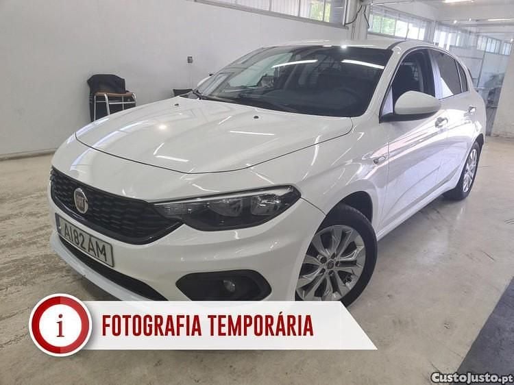 Branco Usado 2021 Fiat Tipo Van | € 11.790 (Bom preço) - Imagem 1/1