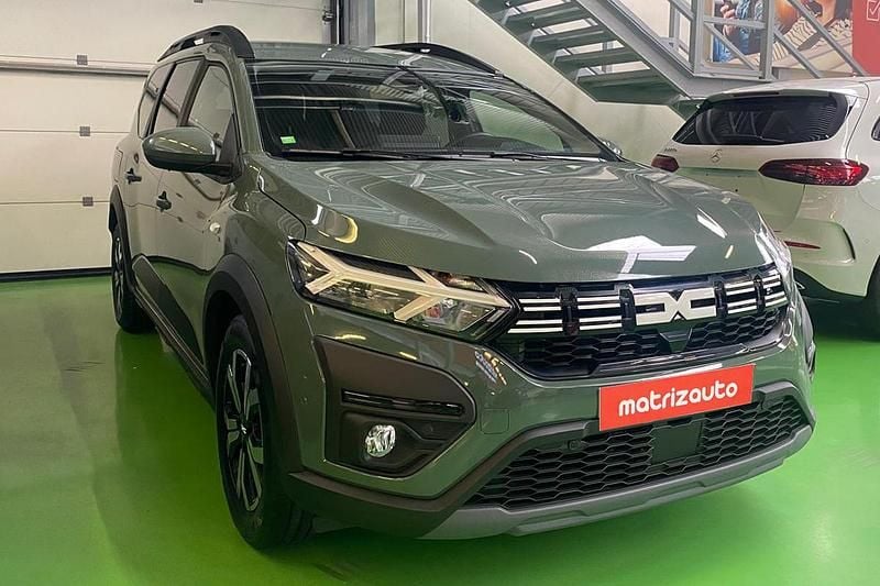 Usado 2024 Dacia Jogger Extreme Monovolume | € 20.499 (Preço justo) - Imagem 1/4