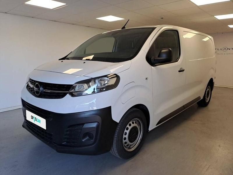 Branco Usado 2024 Opel Vivaro-e Combi Van | € 29.900 (Preço justo) - Imagem 1/4