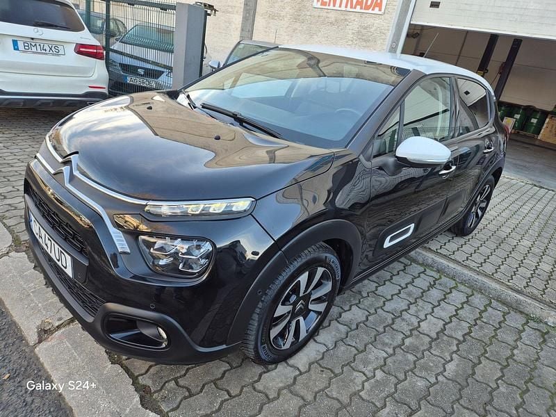 Preto Usado 2021 Citroën C3 PureTech | € 13.750 (Preço justo) - Imagem 1/4
