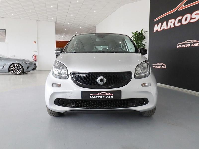 Usado Smart ForFour Edition #1 71 HP (52 kW) 2017 Cinza Citadino