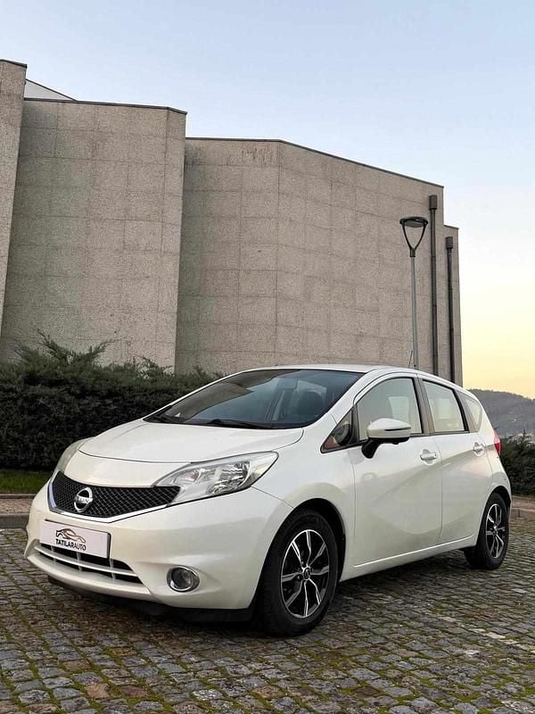 Branco Usado 2013 Nissan Note Citadino | € 6.999 (Preço elevado) - Imagem 1/4