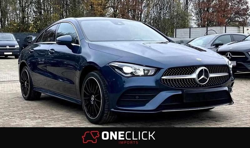 Preto Usado 2021 Mercedes 250 Coupé | € 35.450 - Imagem 1/4