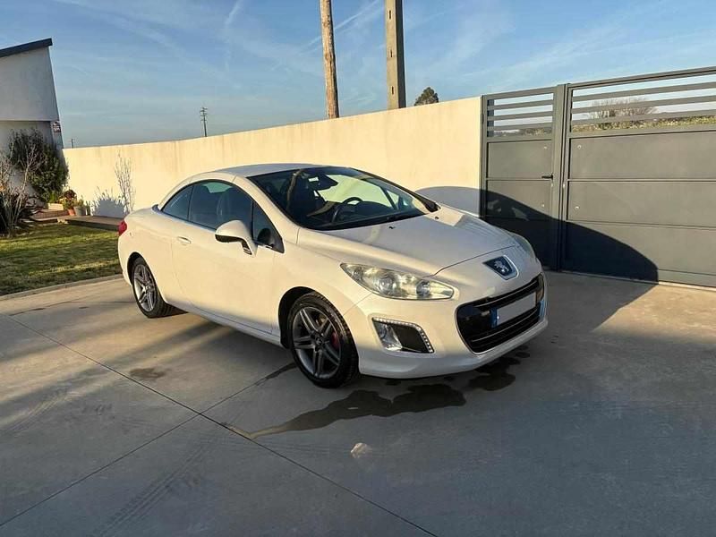 Usado Peugeot 308 CC 111 HP (81 kW) 2011 Branco Cabrios