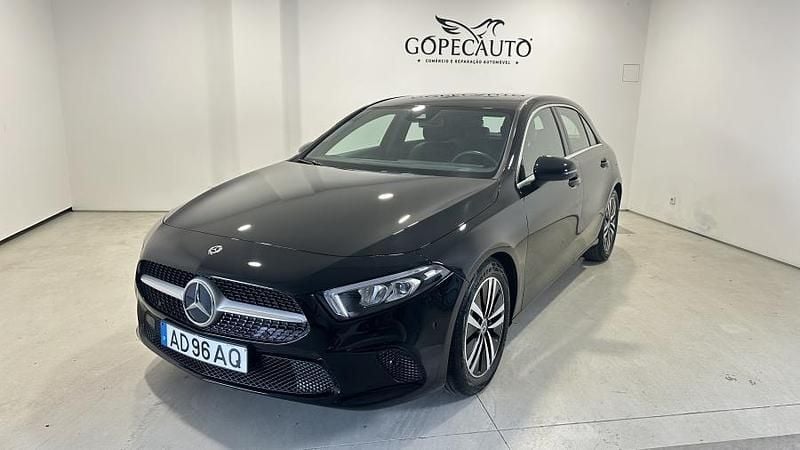 Preto Usado 2020 Mercedes A180 Progressive | € 29.500 (Preço elevado) - Imagem 1/4