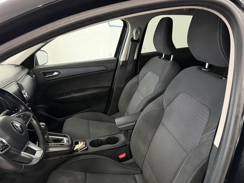 Usado Renault Arkana 143 HP (105 kW) 2021 Preto SUV