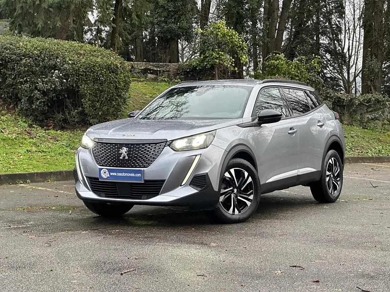 Usado Peugeot 2008 Allure 130 HP (95 kW) 2023 Cinza SUV
