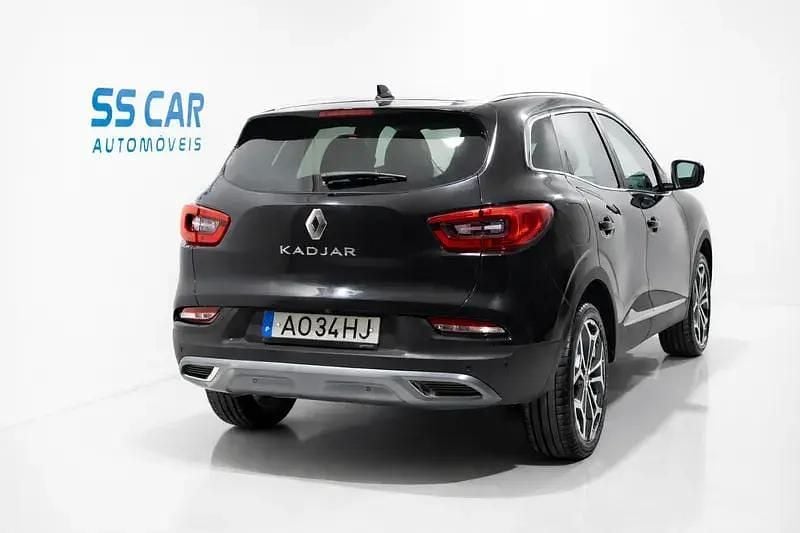 Usado Renault Kadjar Intens 140 HP (102 kW) 2022 Preto SUV