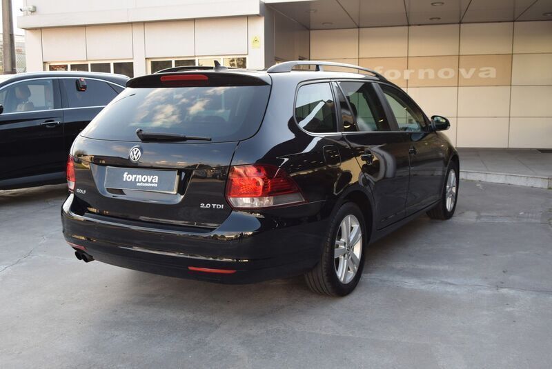 Usado VW Golf VII Highline 140 HP (102 kW) 2012 Preto Carrinha