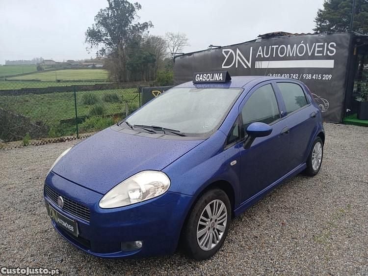 Azul Usado 2008 Fiat Grande Punto Citadino | € 3.850 (Preço justo) - Imagem 1/1