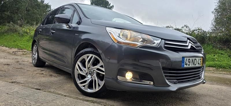 Cinza Usado 2012 Citroën C4 VTR Sport | € 8.400 (Preço justo) - Imagem 1/4