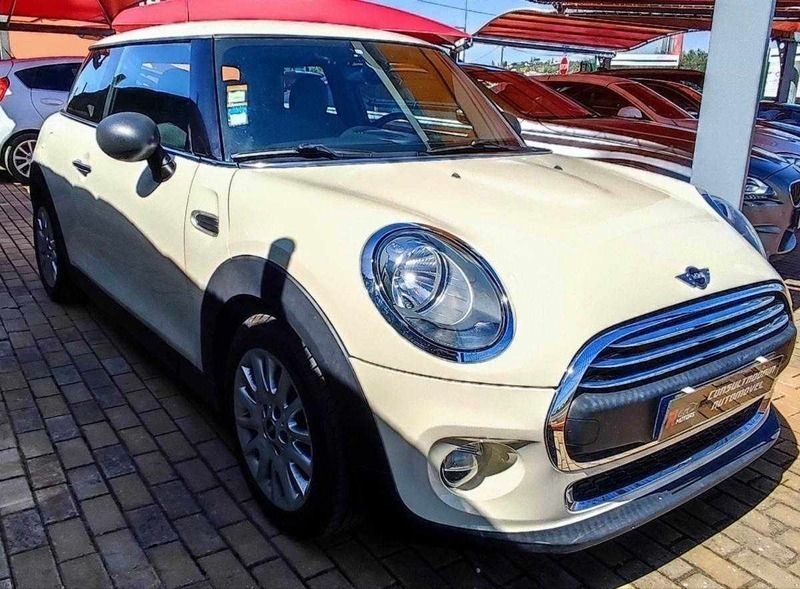 Bege Usado 2015 Mini One D Citadino | € 15.990 (Preço elevado) - Imagem 1/4
