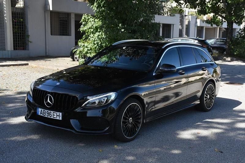 Usado Mercedes C220 AMG 170 HP (125 kW) 2015 Sedan