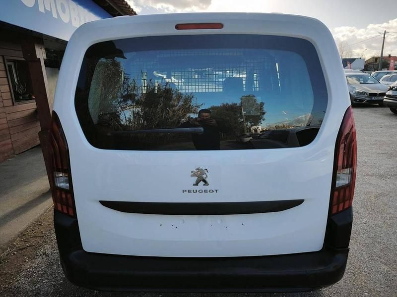 Usado Peugeot Rifter 102 HP (75 kW) 2021 Branco Monovolume