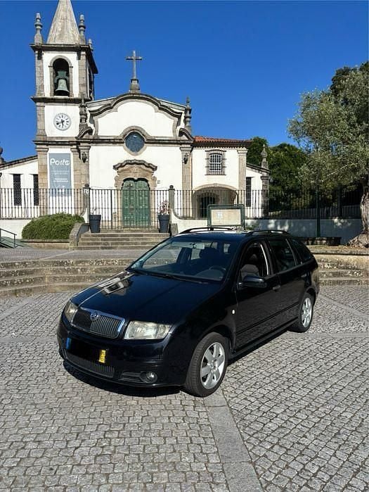 Usado 2005 Skoda Fabia | € 2.350 (Preço justo) - Imagem 1/4