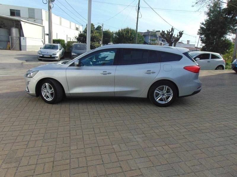 Usado Ford Focus Business Edition 120 HP (88 kW) 2020 Prata Carrinha