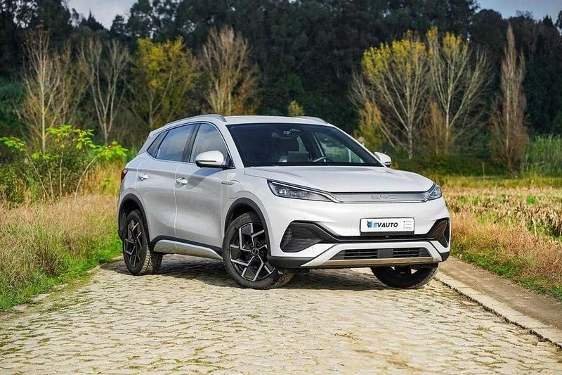 Branco Usado 2023 BYD Atto 3 SUV | € 27.500 (Preço justo) - Imagem 1/4