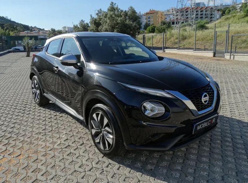 Preto Usado 2022 Nissan Juke N-Connecta SUV | € 19.480 (Preço justo) - Imagem 1/4