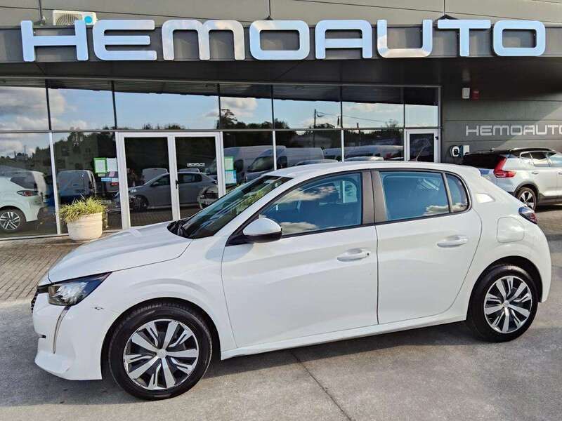 Branco Usado 2020 Peugeot 208 Active Citadino | € 14.500 (Preço elevado) - Imagem 1/4