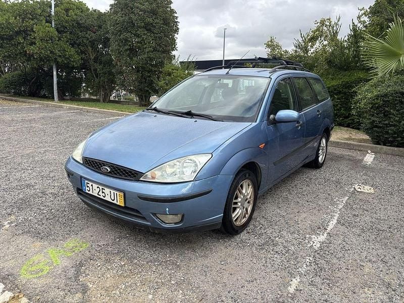 Usado 2002 Ford Focus Sedan | € 2.000 (Preço justo) - Imagem 1/4