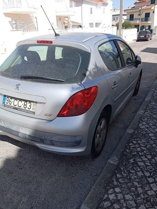 Usado 2006 Peugeot 207 Sedan | € 3.000 (Preço justo) - Imagem 1/4