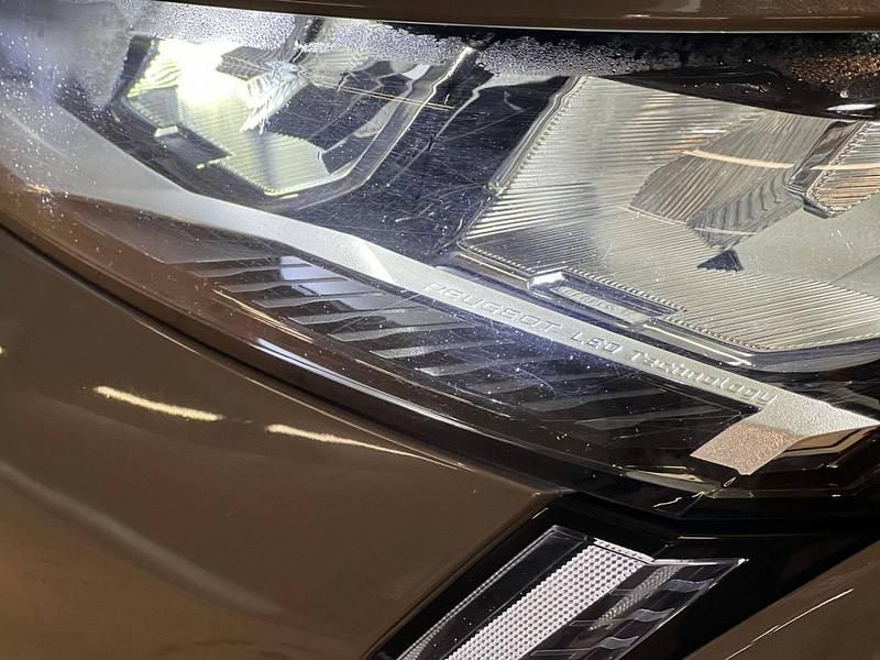 Usado Peugeot 308 Allure 130 HP (95 kW) 2024 Cinza Sedan