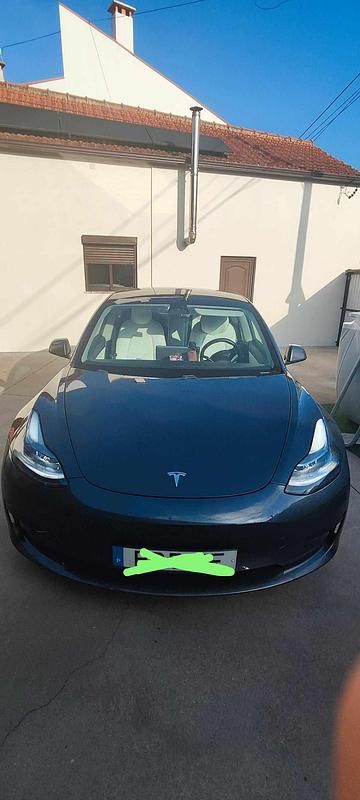 Cinzento Usado 2021 Tesla Model 3 Standard Range Plus Sedan | € 22.000 (Super Preço) - Imagem 1/4