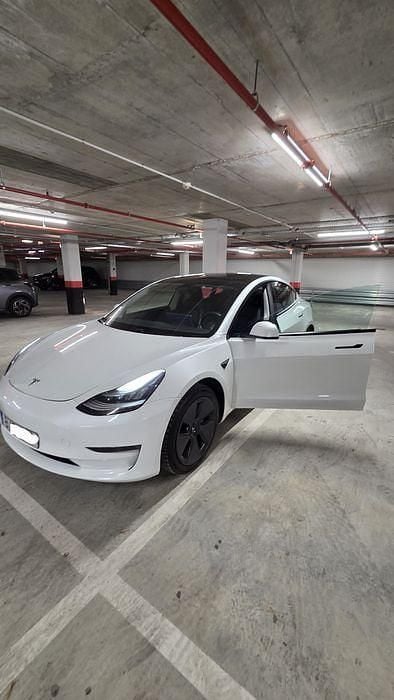 Usado 2021 Tesla Model 3 Sedan | € 25.700 (Bom preço) - Imagem 1/4
