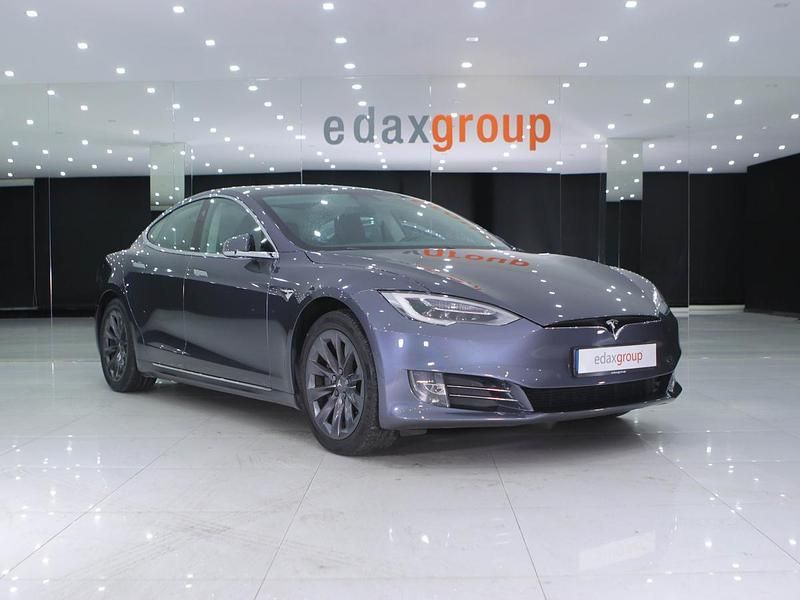 Cinzento Usado 2019 Tesla Model S Citadino | € 27.990 (Super Preço) - Imagem 1/4