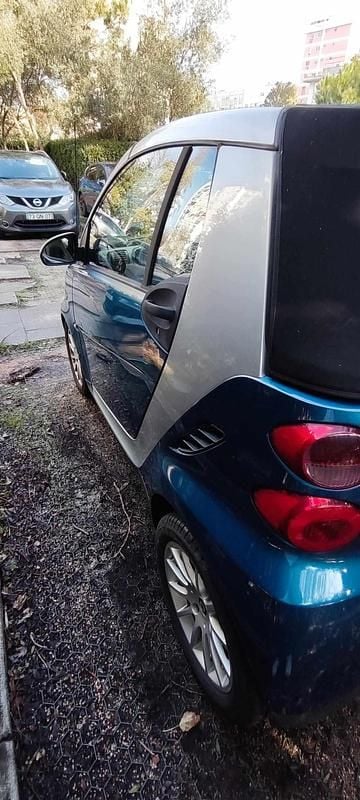 Usado Smart ForTwo Coupé 71 HP (52 kW) 2010 Azul Coupé