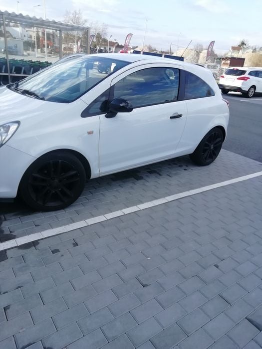 Usado 2010 Opel Corsa Edition | € 4.500 (Super Preço) - Imagem 1/4