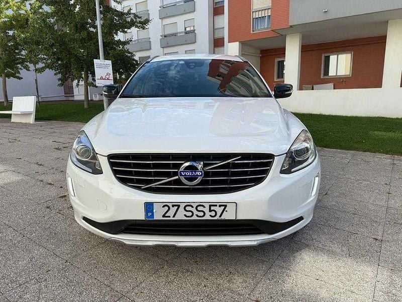 Usado Volvo XC60 190 HP (139 kW) 2017 SUV