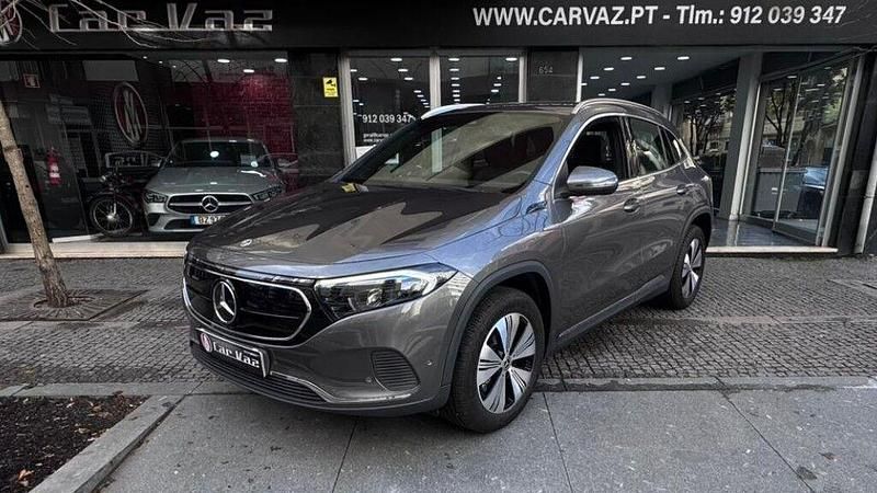 Cinza Usado 2021 Mercedes EQA250 Progressive SUV | € 27.950 (Preço justo) - Imagem 1/4