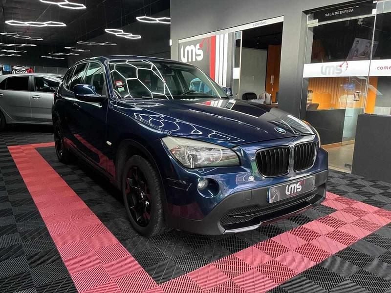 Usado BMW X1 177 HP (130 kW) 2012 Azul SUV