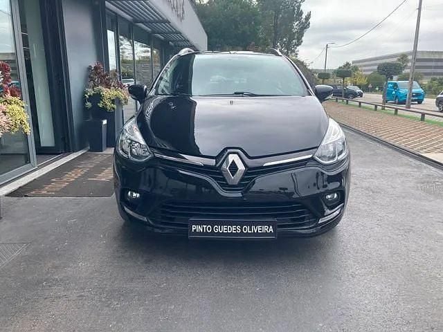 Usado Renault Clio IV 90 HP (66 kW) 2019 Preto Carrinha
