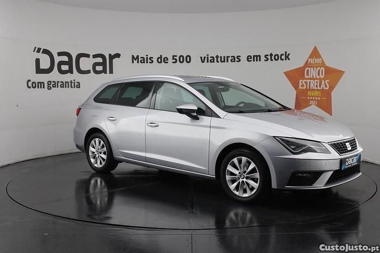 Cinza Usado 2019 Seat Leon ST Style Carrinha | € 14.499 (Preço justo) - Imagem 1/1