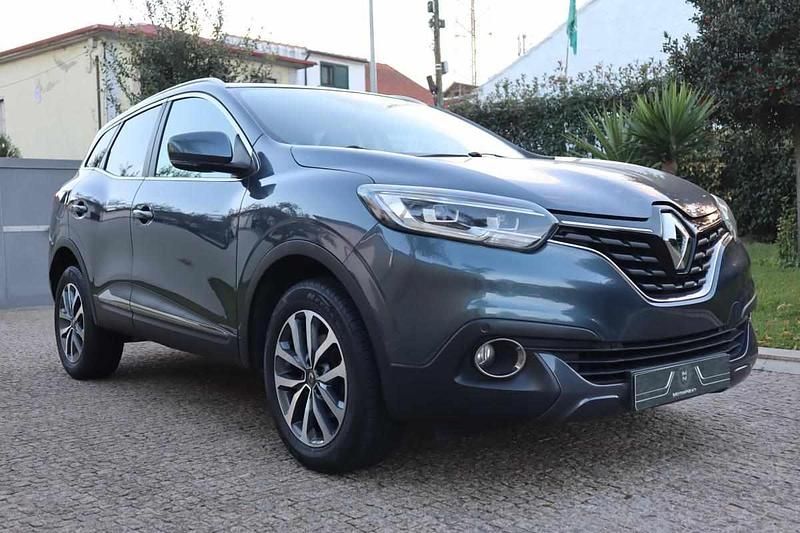 Usado Renault Kadjar 110 HP (80 kW) 2018 Cinzento SUV