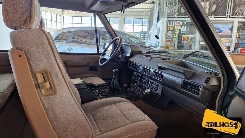 Usado Land Rover Range Rover 121 HP (88 kW) 1991 Verde SUV