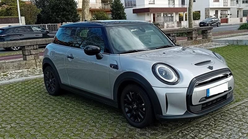 Usado 2023 Mini Cooper S Citadino | € 23.000 (Preço justo) - Imagem 1/4