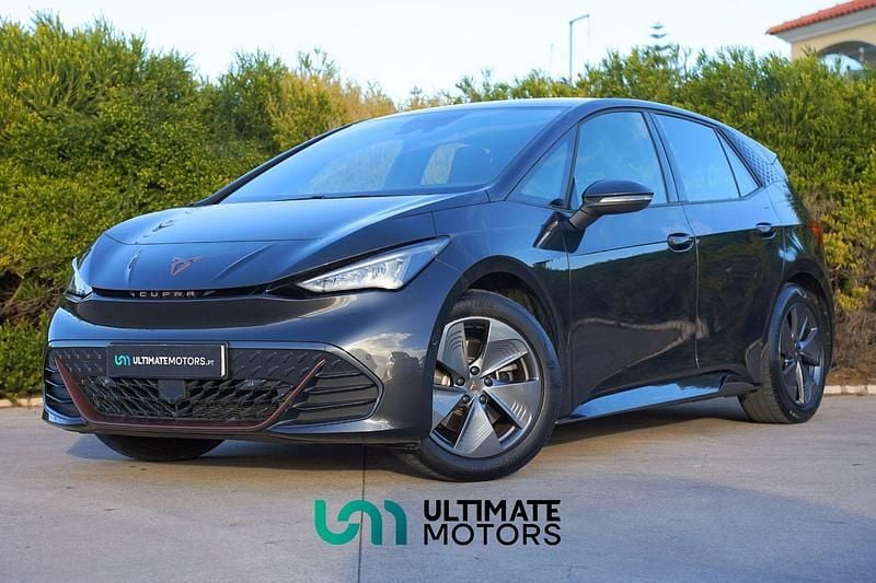 Cinza Usado 2023 Cupra Born Citadino | € 27.450 (Preço justo) - Imagem 1/4