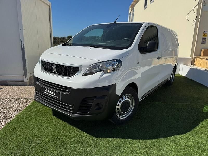 Branco Usado 2020 Peugeot Expert Van | € 15.750 (Preço justo) - Imagem 1/4