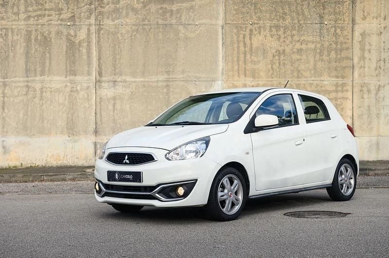 Branco Usado 2018 Mitsubishi Space Star Edition | € 8.990 (Preço justo) - Imagem 1/4