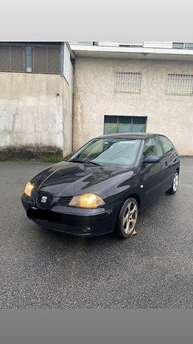 Usado 2006 Seat Ibiza | € 2.750 (Bom preço) - Imagem 1/4